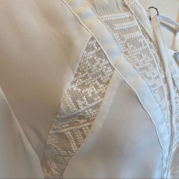 NWOT!  Dolce Vita white lace up top Sz. S - Picture 4 of 11